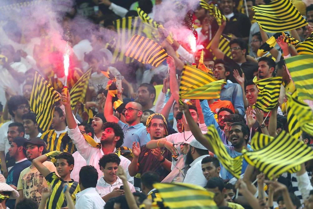 






جماهير الاتحاد                                               (مكة)