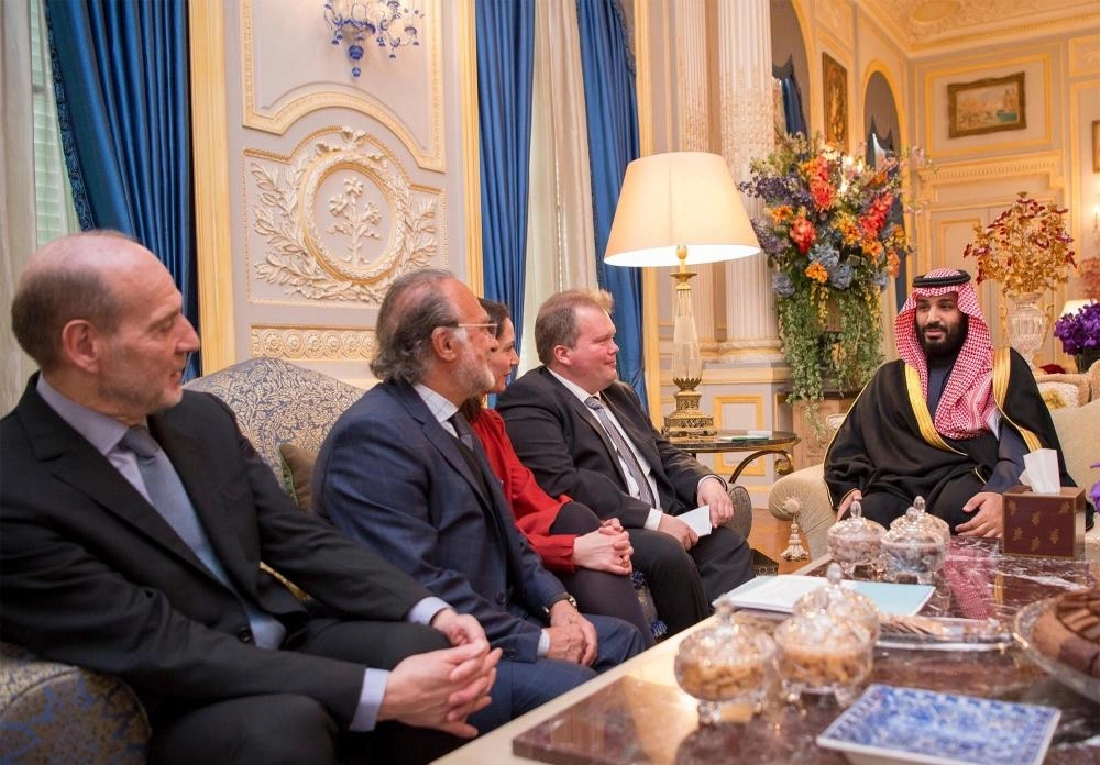 الأمير محمد بن سلمان خلال لقاءه عددا من نواب الجمعية الوطنية الفرنسية ( واس)