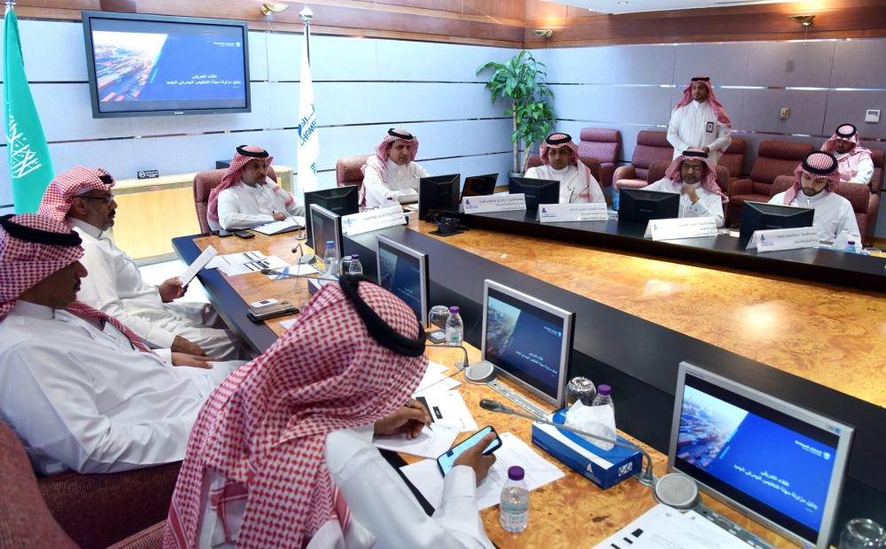 






من ورشة العمل                                                               (غرفة الشرقية)