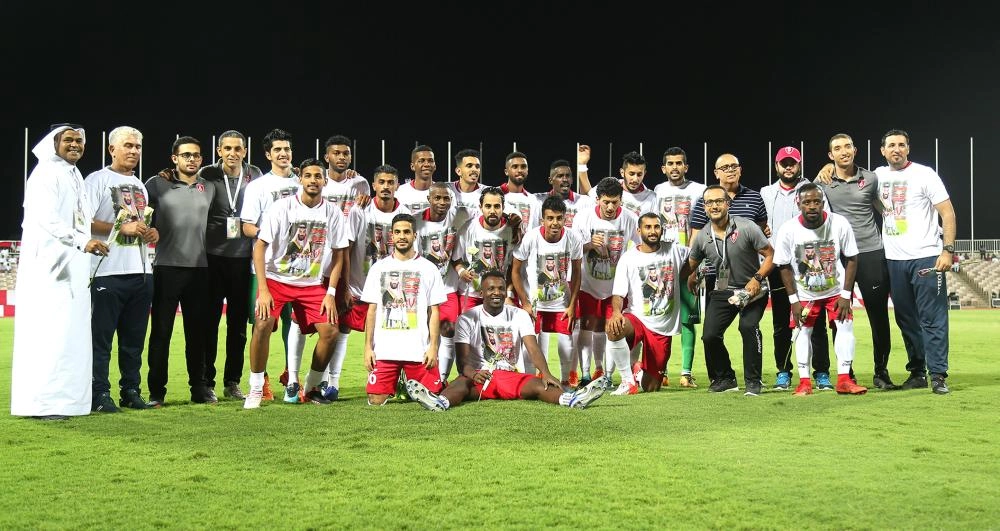 






من احتفالات الوحدة بالتتويج                                                                                                        (إعلامي الوحدة)