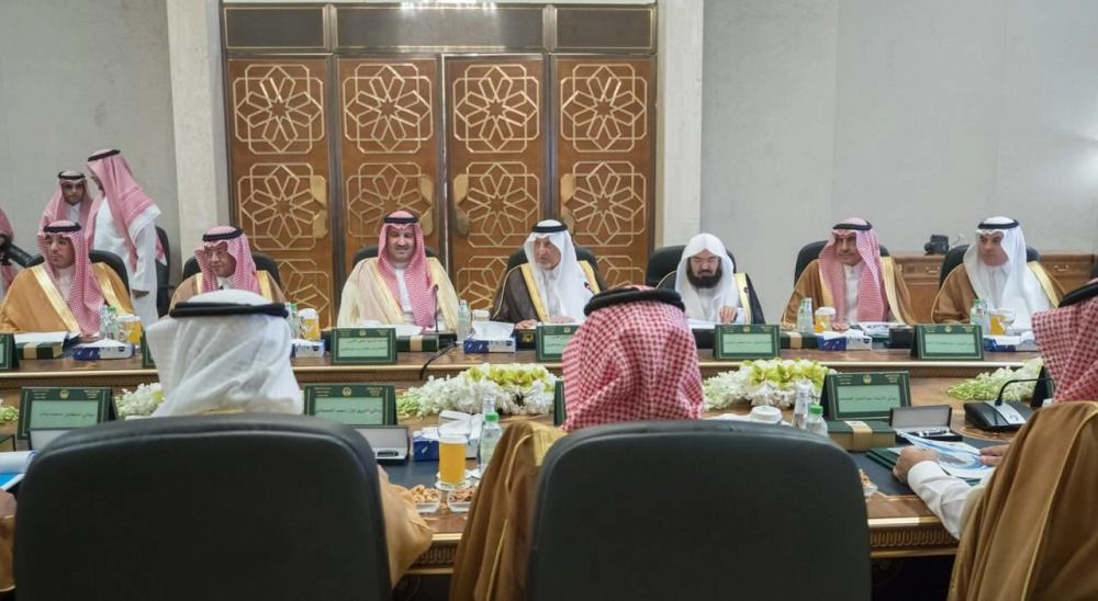 Dd6oc7FU8AAecro.jpg-large