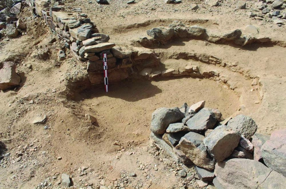 من الكنوز الأثرية في مركز العبلاء (واس)