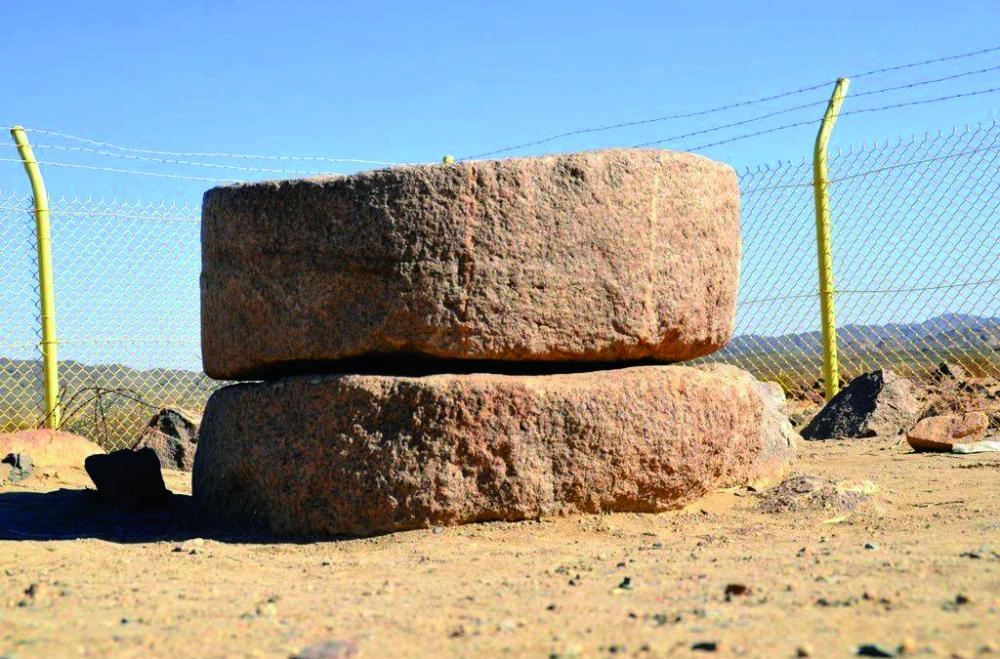 من الكنوز الأثرية في مركز العبلاء (واس)