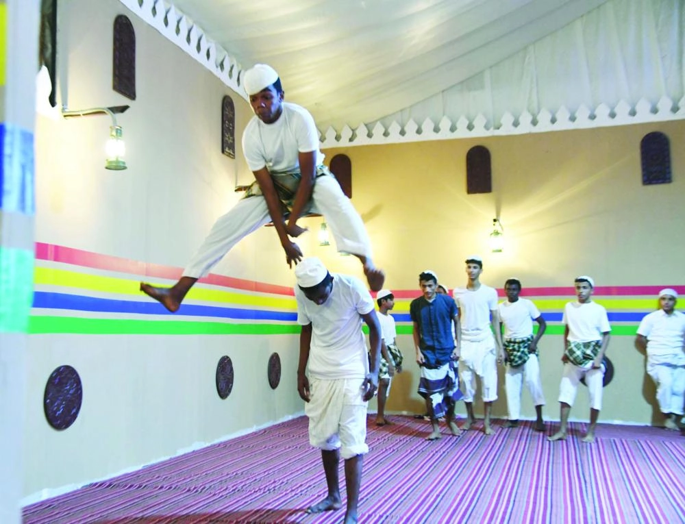 DST_3900054_Sat11_1111506339