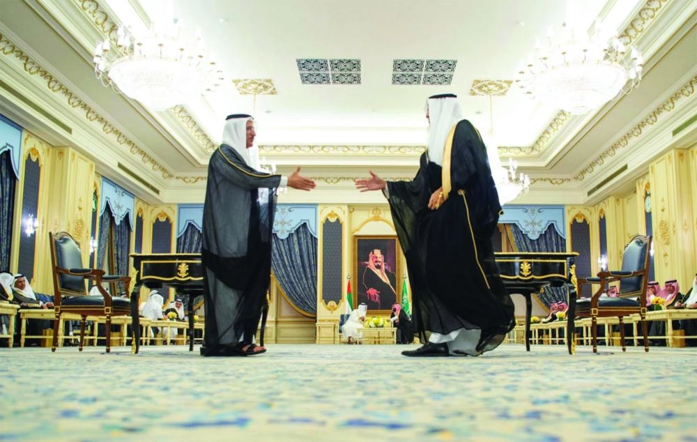 DST_3921047_Thu51_1117836821