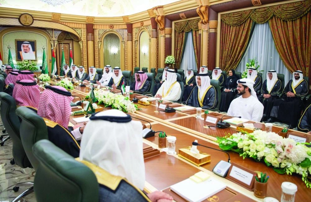 DST_3920998_Thu39_1117467391