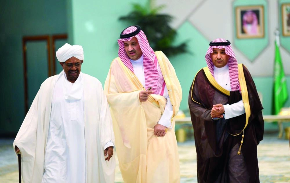 DST_3937077_Sun17_1111514899