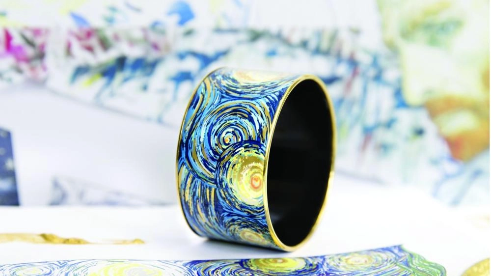 






قطعة مستوحاة من «ليلة مرصعة بالنجوم»