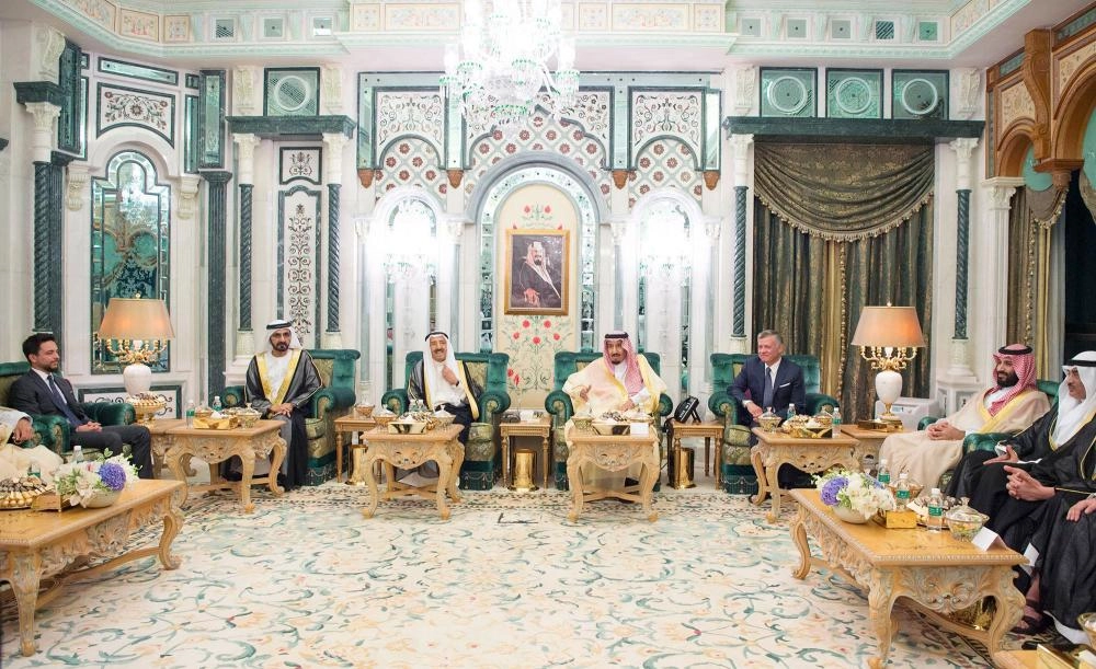 DST_3938376_Mon31_1440238726