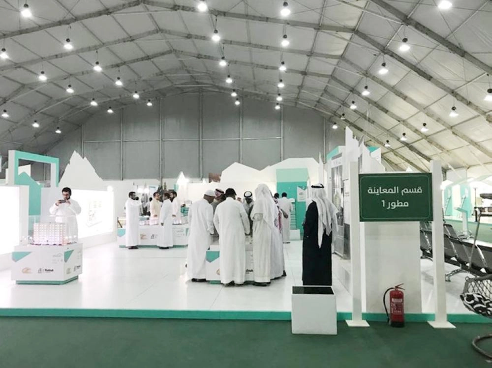 






مستفيدون أثناء حجز وحداتهم في مشروع تابع للإسكان                  (مكة)