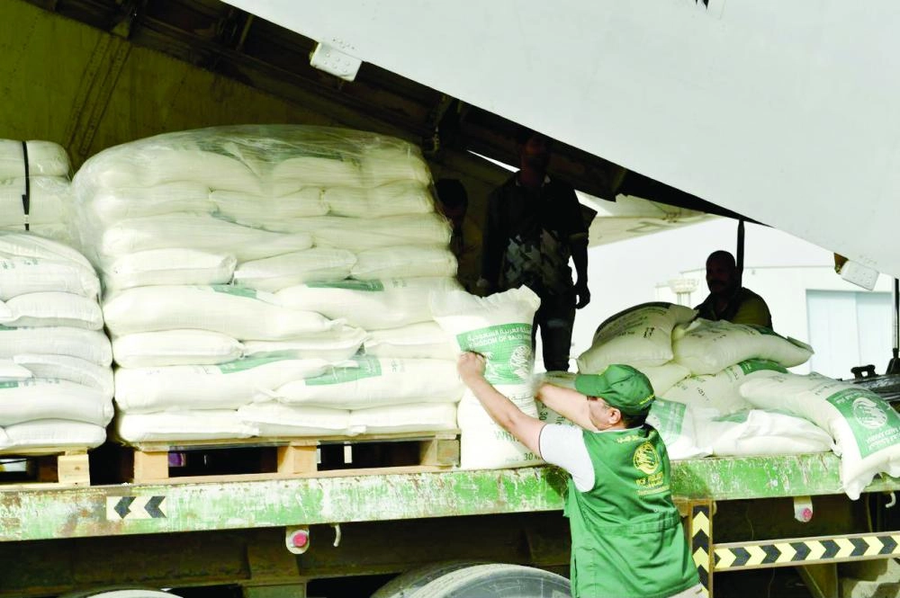 DST_4006925_Tue37_1440652608