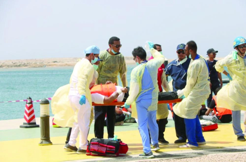 






من عمليات الإنقاذ خلال التمرين                                                                                                                                            (واس)