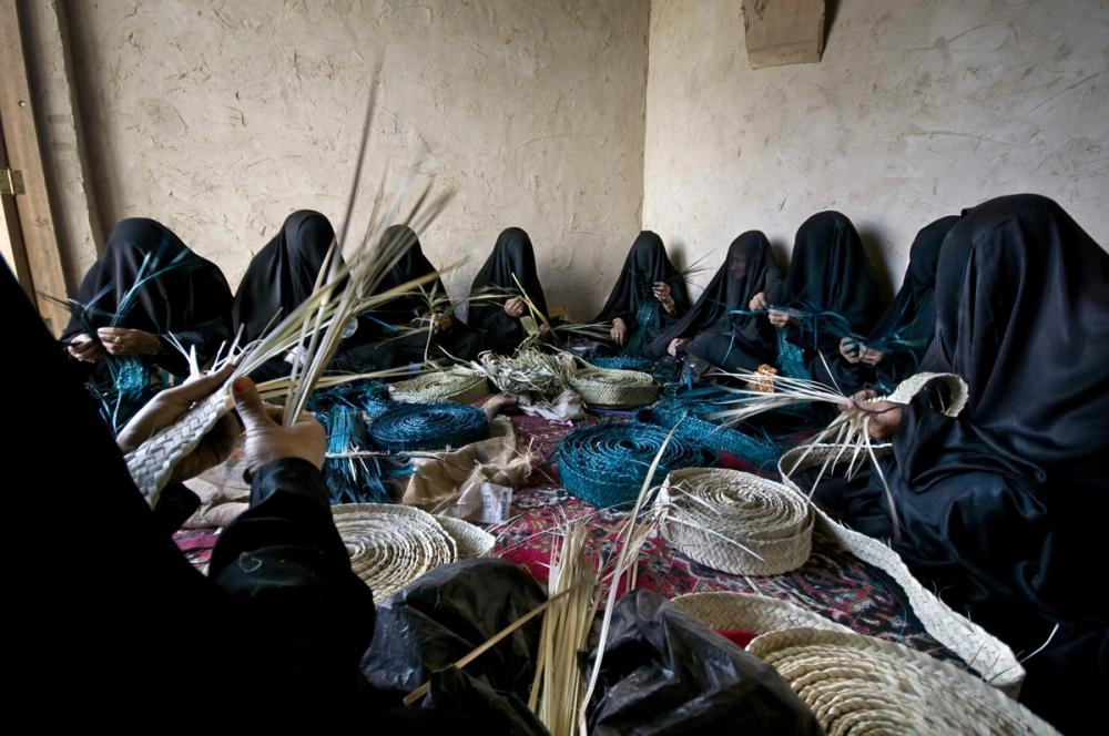 جدات عاملات في التراث الأحسائي