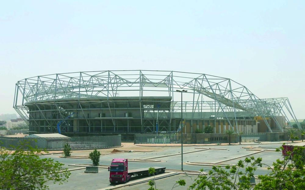 من توسعة ملعب الأمير عبدالله الفيصل في جدة (مكة)