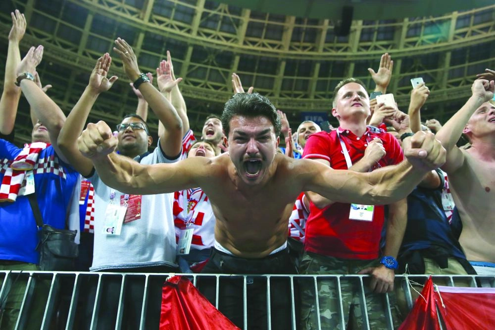 






فرحة الجمهور الكرواتي بالتأهل                                                            (د ب أ)