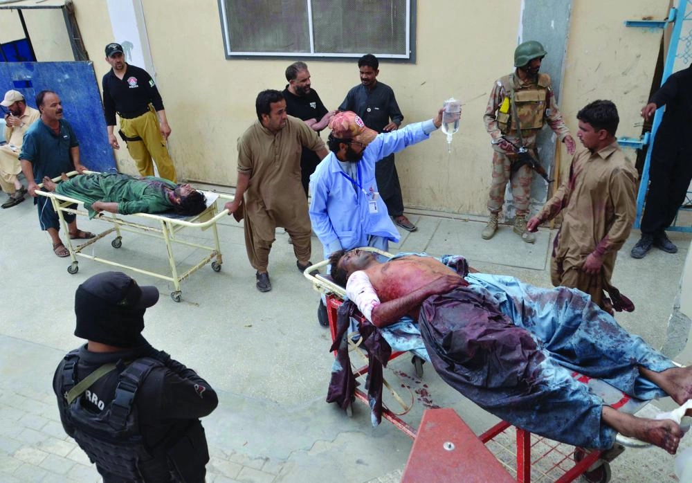 






من ضحايا الانفجار                                                                                                        (د ب أ)