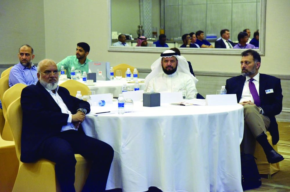 






أوليفر أومس وإبراهيم آل الشيخ خلال اللقاء