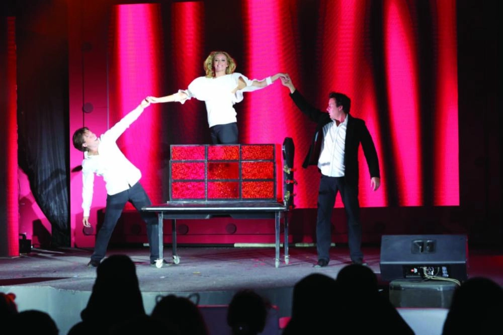 






من السيرك                             (مكة)