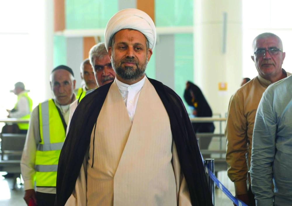 DST_4165220_Wed53_1127653312