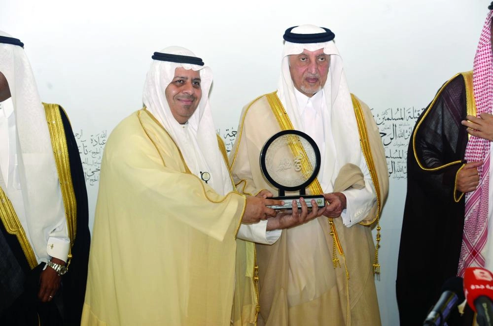 DST_4166705_Wed80_1333816995