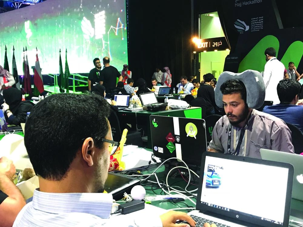 إحدى الفرق خلال مشاركتها بالمسابقة (مكة)