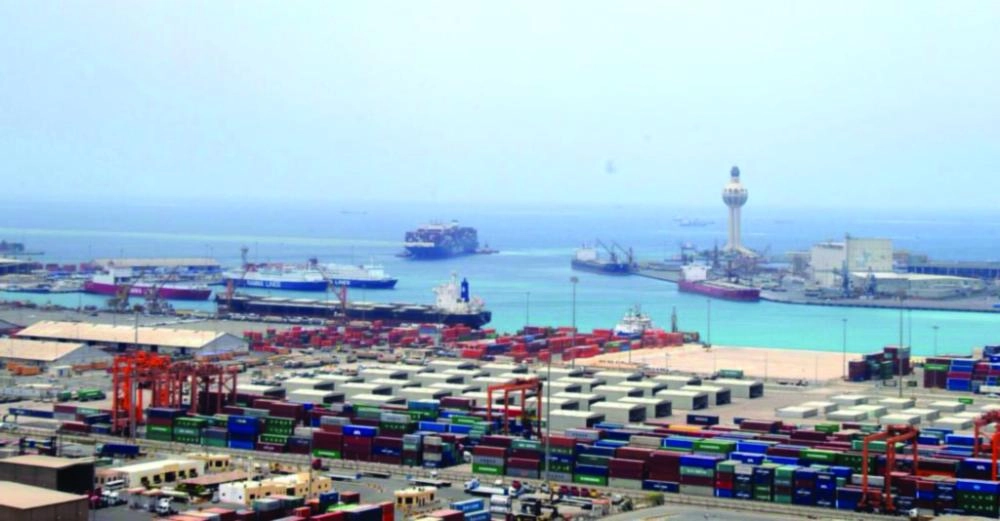 






ميناء جدة الإسلامي                                                                                                (مكة)