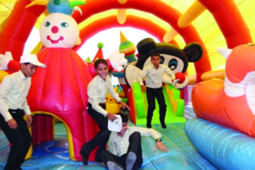 من مراحل تأهيل الأطفال المجندين (واس)