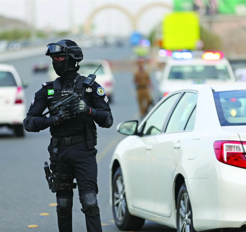 إحدى وحدات التدخل السريع خلال تواجدها في نقطة تفتيش الشميسي (ياسر بخش)