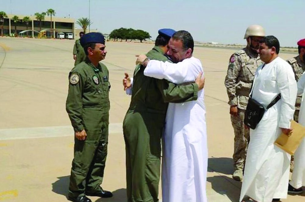 






من استقبال مشاركين في عاصفة الحزم وإعادة الأمل