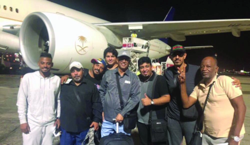 مغادرة رابطة جماهير نادي الاتحاد إلى لندن (تويتر نادي الاتحاد)