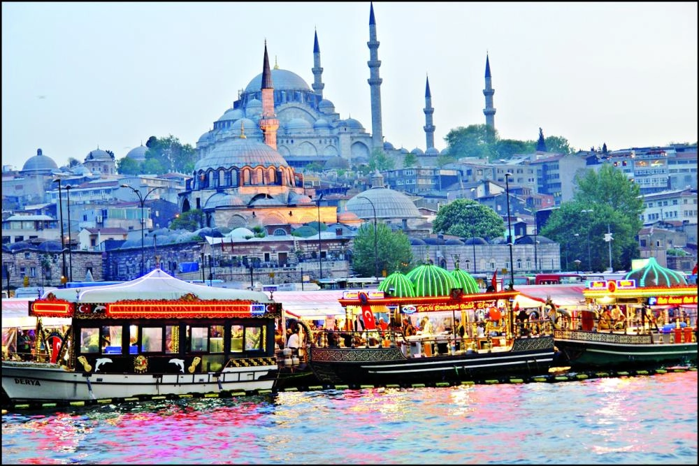 






عبارات سياحية في إسطنبول                                                                                                                       (مكة)