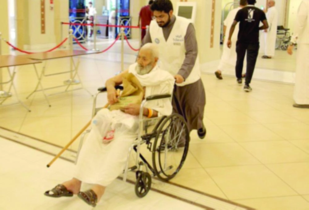 






من خدمات الكشافة للحجاج الليبيين                                                                                                                                                     (مكة)