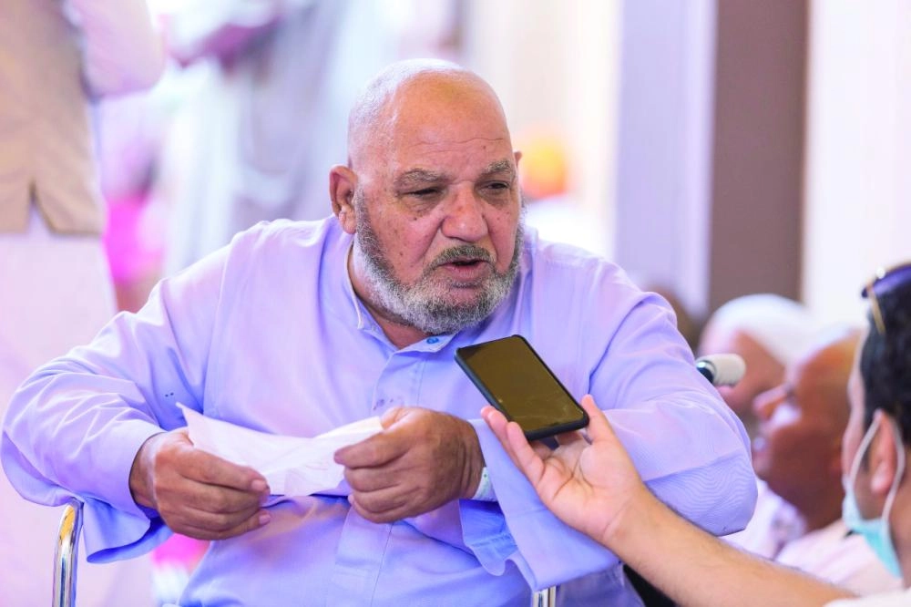 






عبدو زايد                                 (مكة)