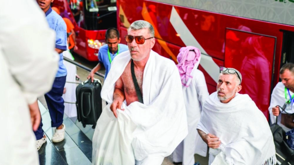  حجاج لدى وصولهم ضمن البرنامج  (مكة)  