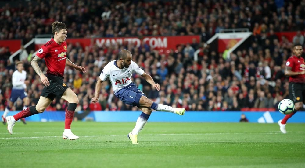 من لقاء توتنهام ومانشستر يونايتد (د ب أ)