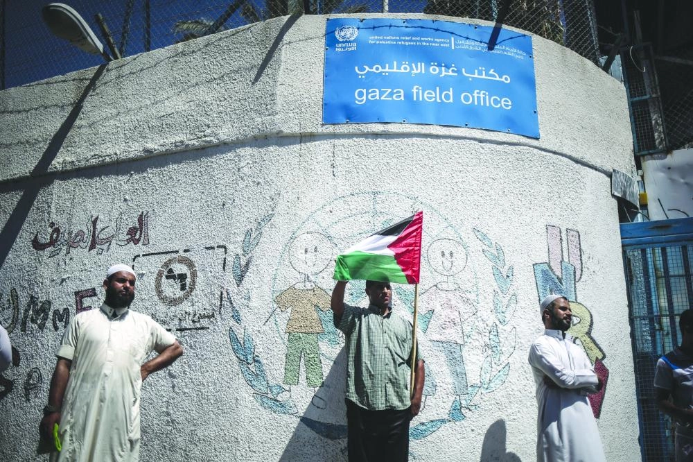 حماس تنظم مسيرات في قطاع غزة رفضًا لتقليص خدمات "أونروا" للاجئين الفلسطينيين