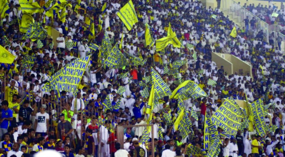 الجماهير في لقاء أحد والنصر (مكة)