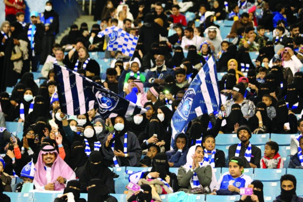 






حضور العائلات في استاد الملك فهد الدولي بالرياض في وقت سابق                                                                           (مكة)