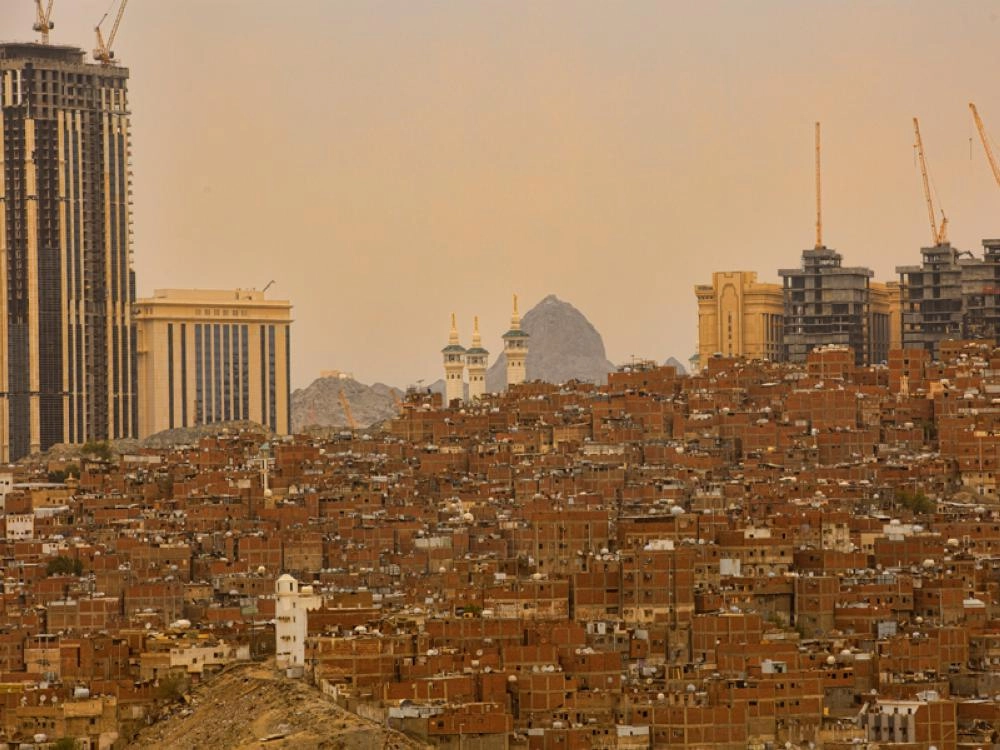 من عشوائيات النكاسة في العاصمة المقدسة                                                                                                                (أنس الحارثي)