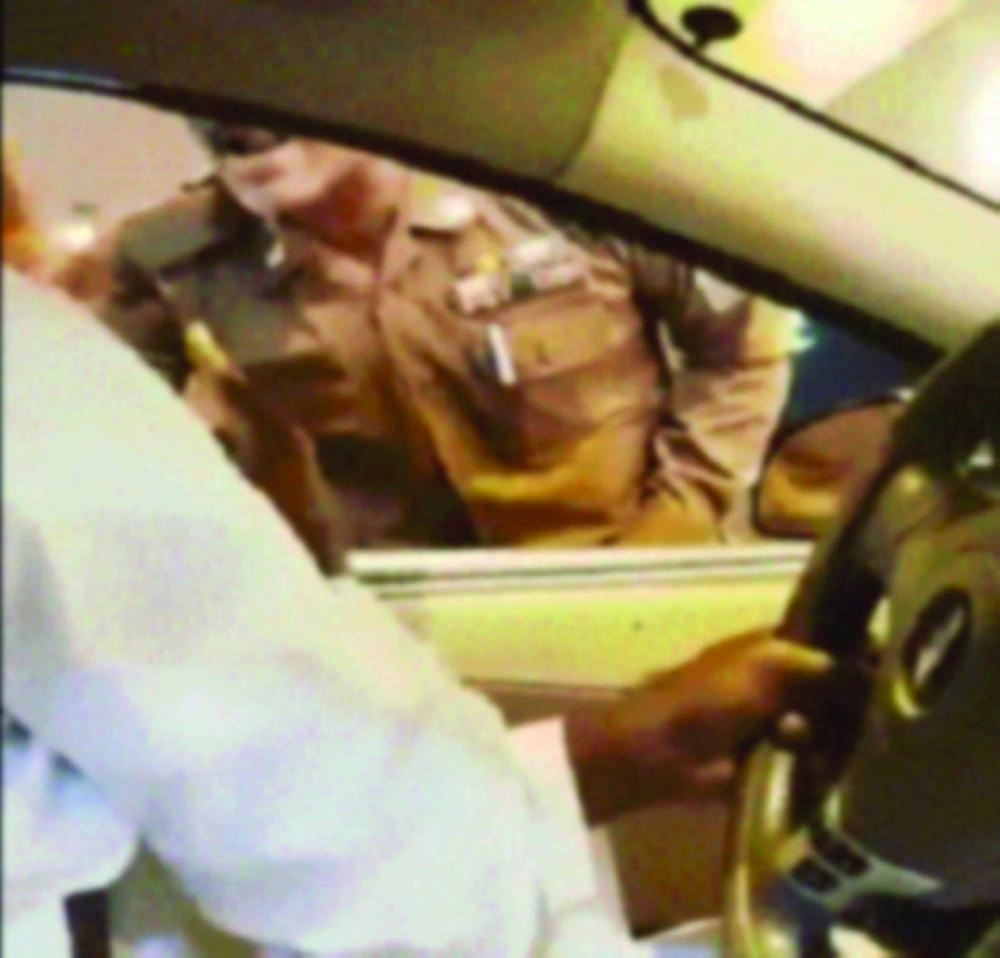 من المقطع المتداول خلال موسم الحج (تويتر)