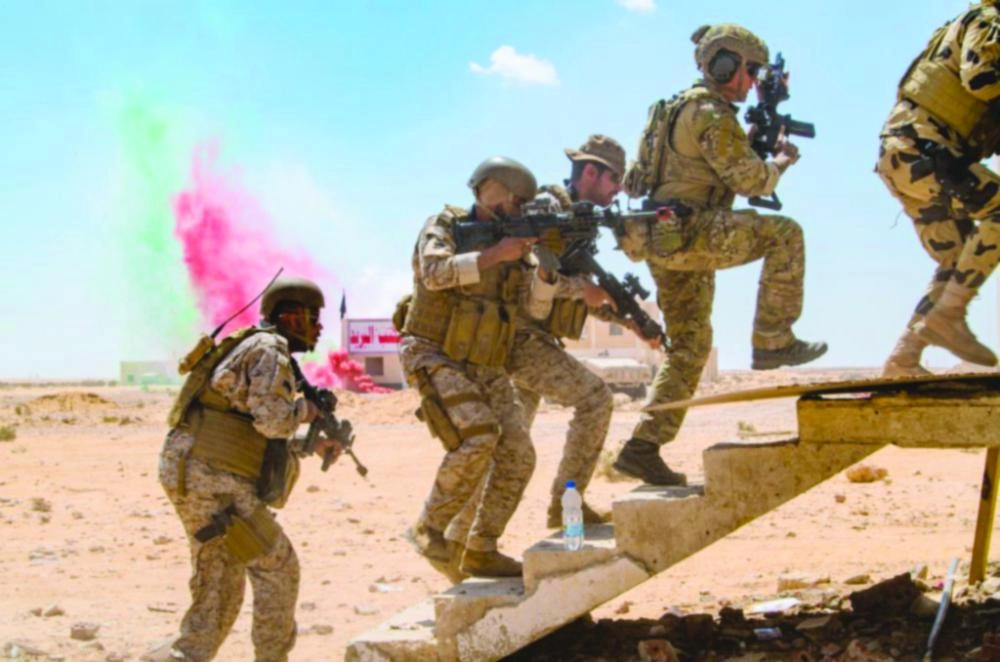 صقل المهارات العسكرية للمشاركين  (واس)