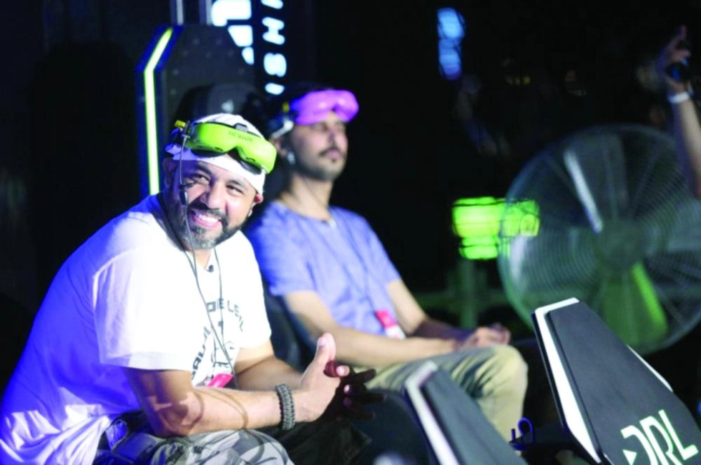 مشاركان في نهائي أبطال الدرونز العالمي بجدة (مكة) 