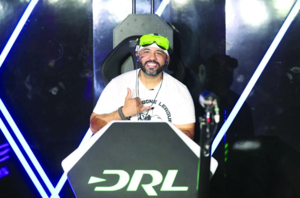 أحد المشاركين في نهائي أبطال الدرونز العالمي بجدة (مكة) 