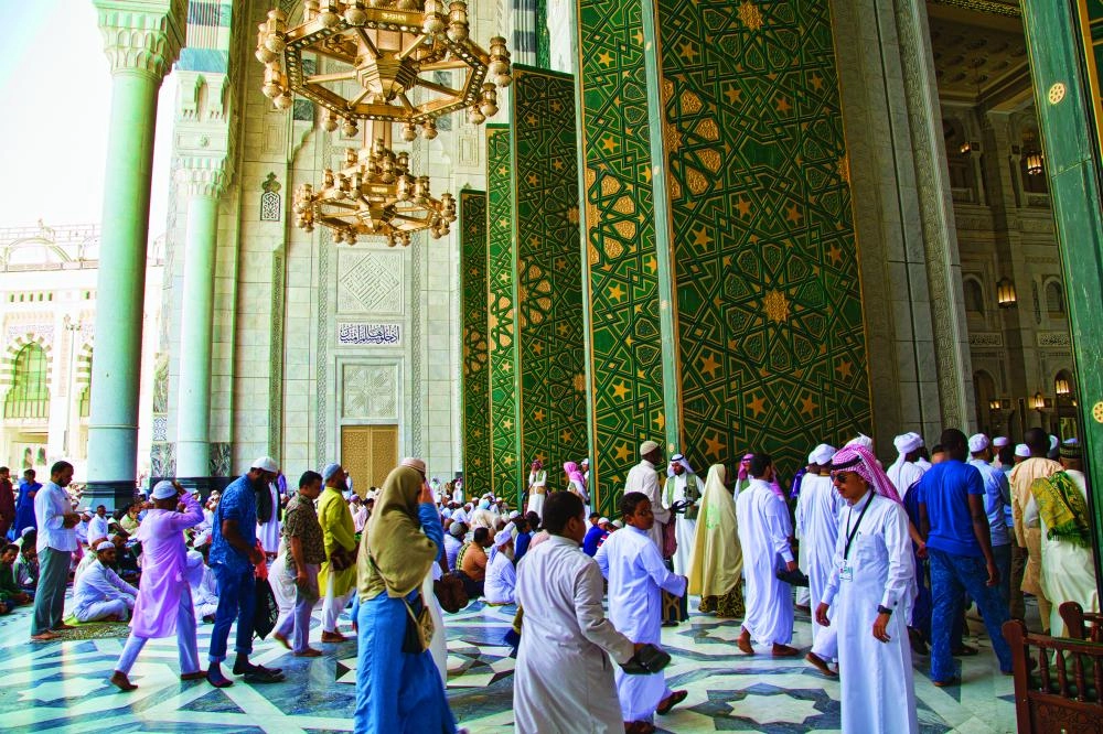 






أحد أبواب الحرم المكي                                            (أنس الحارثي)