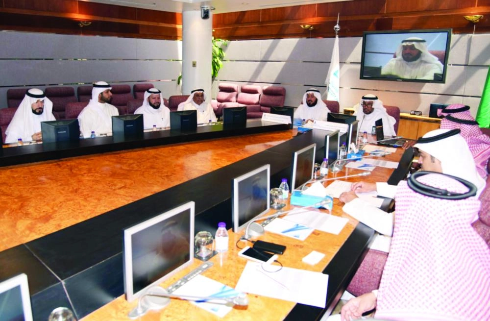 جانب من اللقاء أمس (مكة)