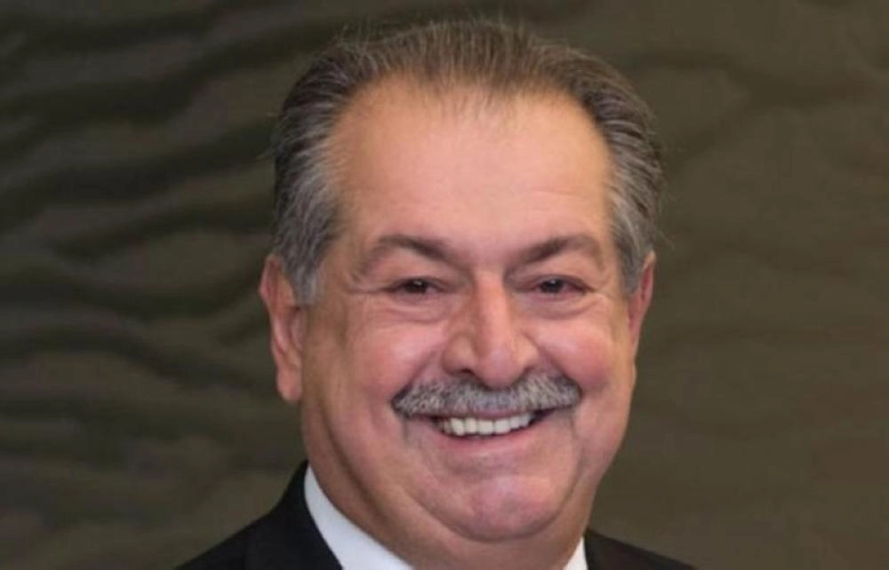 أندرو ليفيريس