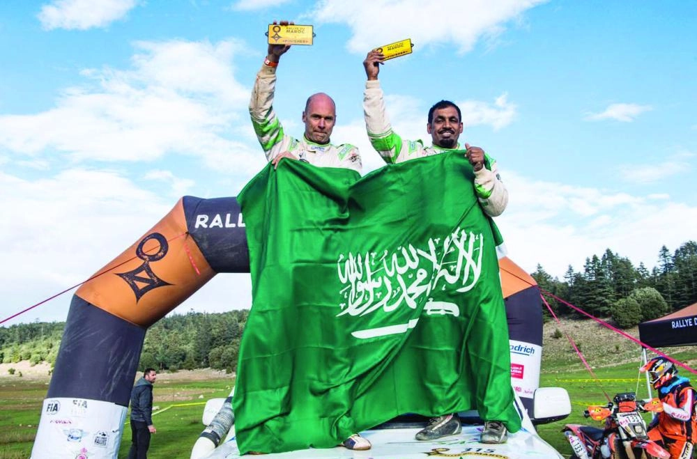 






أحمد الشقاوي خلال التتويج بلقب العالم                    (واس)