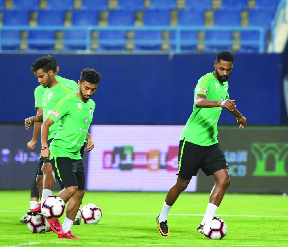 DST_4476538_Thu22_11172639