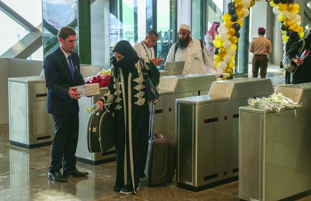 خلال استقبال مسافرة