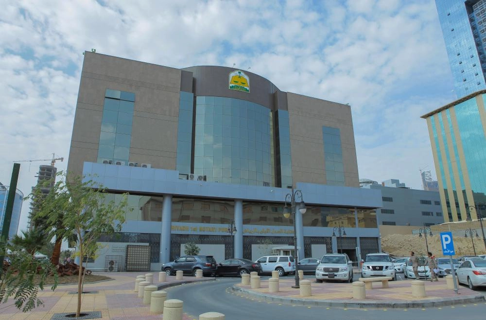 






كتابة العدل الأولى بالرياض                        (واس)